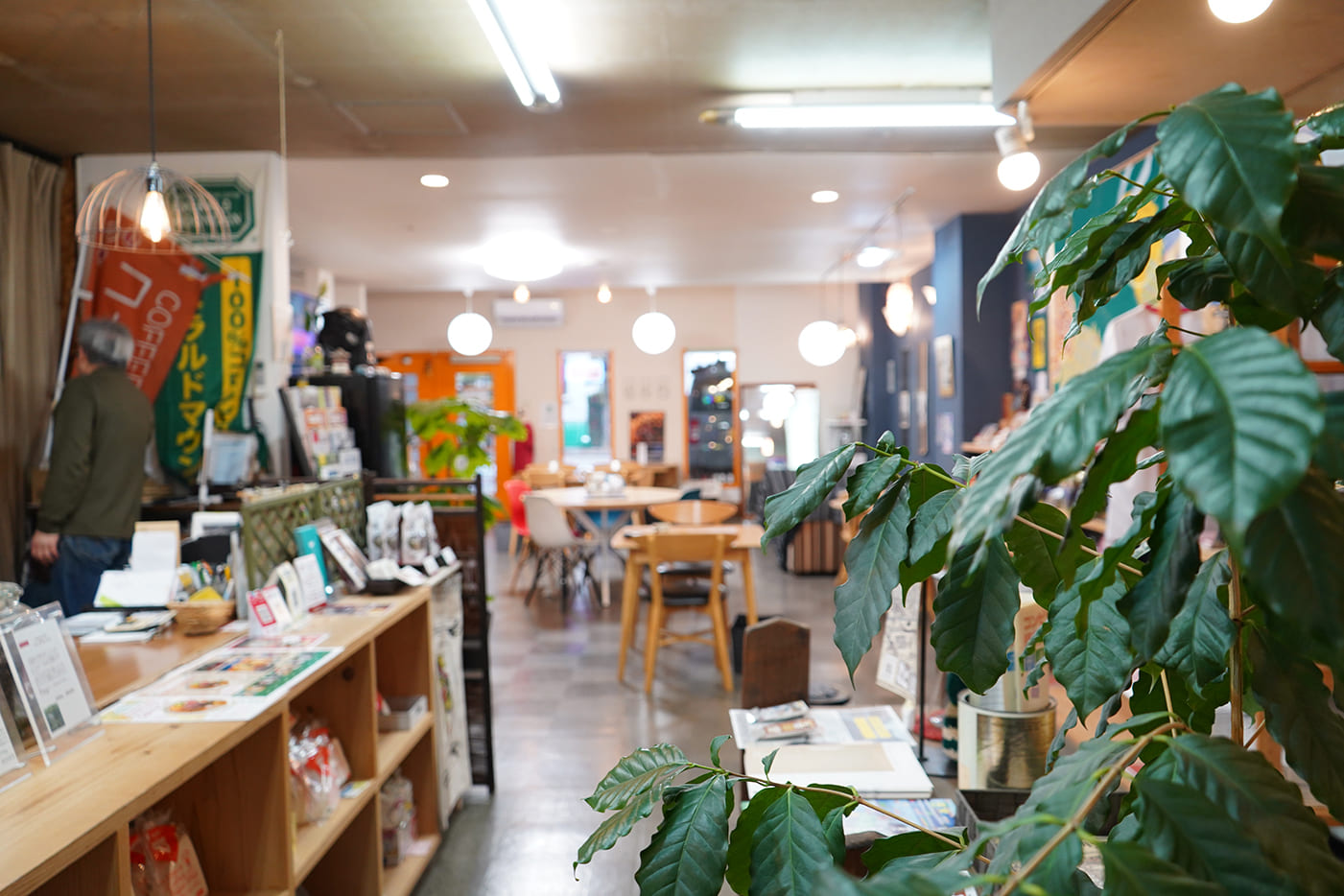 コーヒーの香りがつなぐ、武雄の「場」の作り方。ギフトショップから始まった『coffee shop 喜蔵』原田さんの歩み。 イメージ4