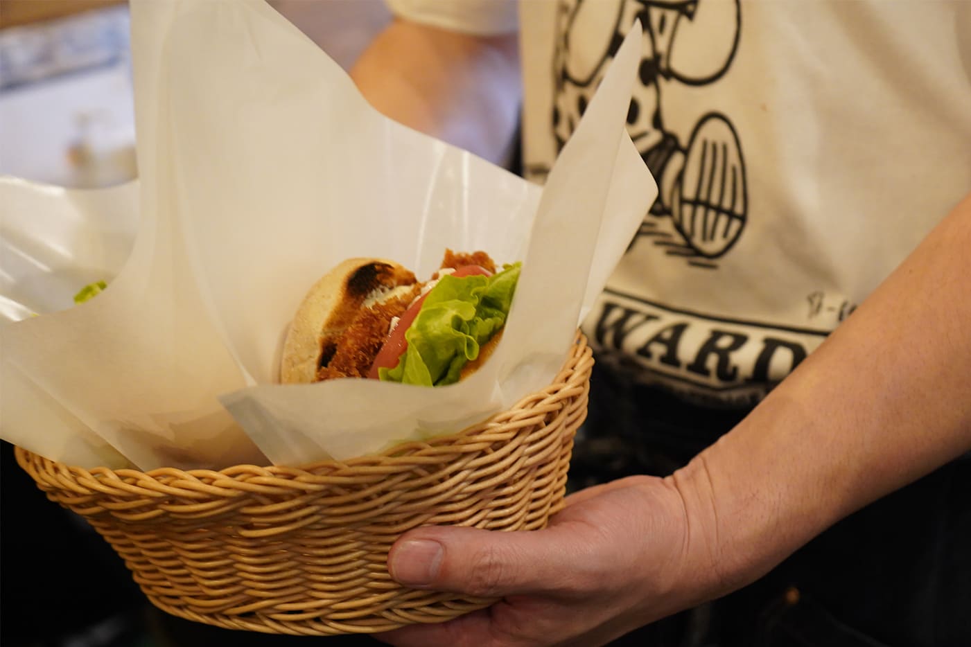 精肉店の魂とヒップホップをバンズに挟んで。武雄をレペゼンする「TKB AWARDS」オーナー・中村武さん。 イメージ8